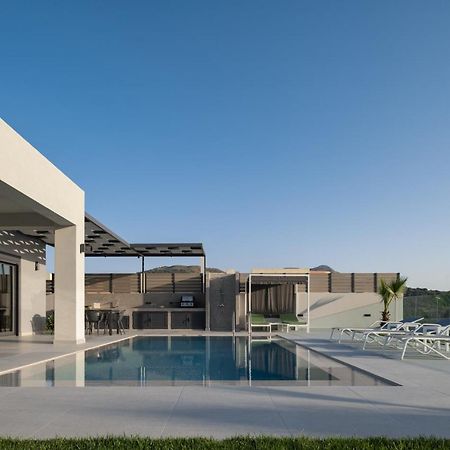 Eolides Villas , Quite Idyll Of Rural Bliss,By Thinkvilla Lambiní Kültér fotó