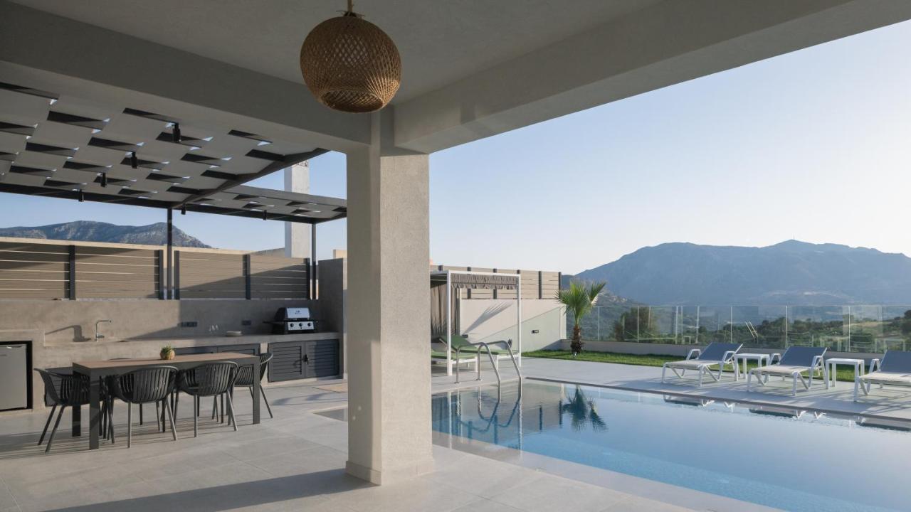 Eolides Villas , Quite Idyll Of Rural Bliss,By Thinkvilla Lambiní Kültér fotó